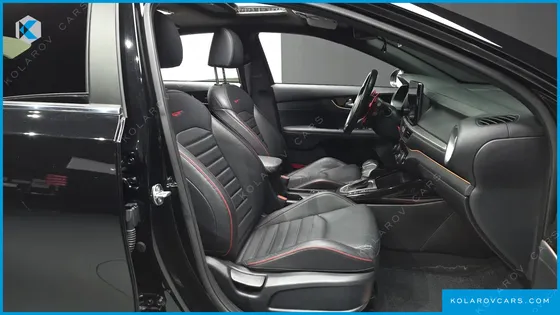 KIA K3 1.6 TURBO GT 5DOOR