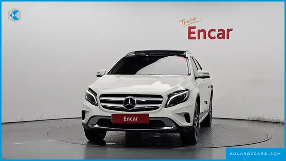 MERCEDES GLA-CLASS GLA200D 4MATIC ACTIVITY EDITION