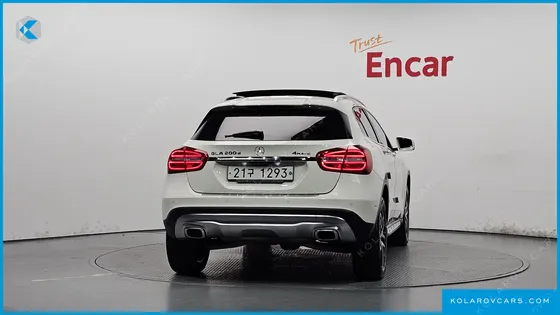 MERCEDES GLA-CLASS GLA200D 4MATIC ACTIVITY EDITION