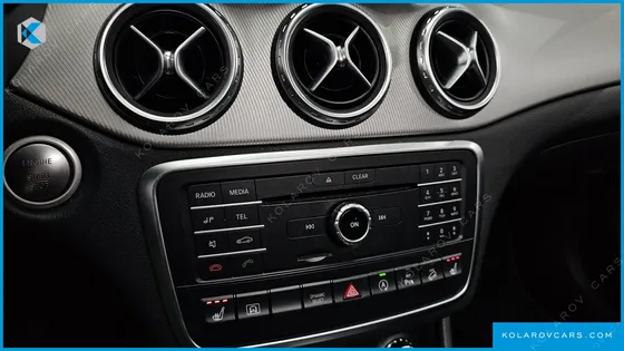 MERCEDES GLA-CLASS GLA200D 4MATIC ACTIVITY EDITION