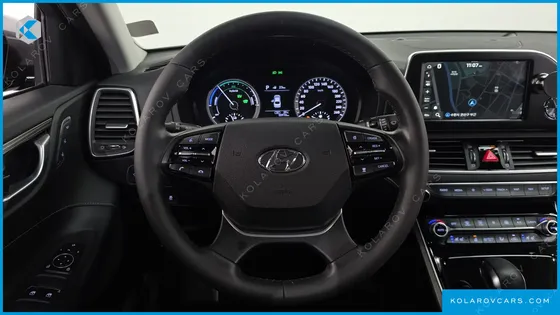 HYUNDAI GRANDEUR EXCLUSIVE