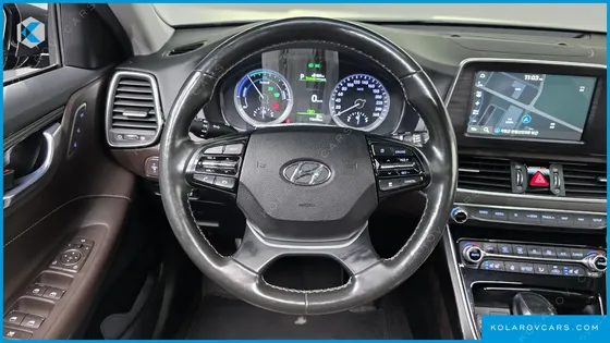 HYUNDAI GRANDEUR EXCLUSIVE