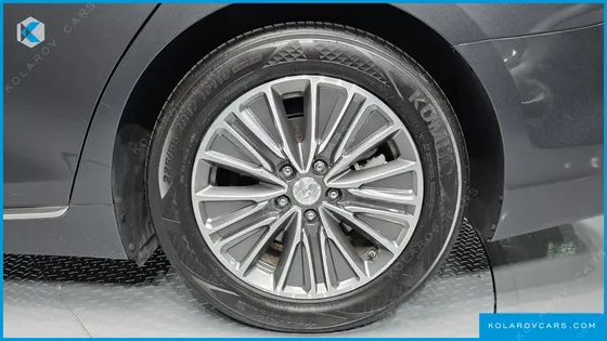 HYUNDAI GRANDEUR EXCLUSIVE