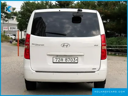 HYUNDAI STAREX 4WD 11-SEATER WAGON