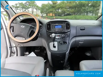 HYUNDAI STAREX 4WD 11-SEATER WAGON