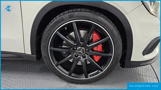 MERCEDES GLA-CLASS GLA45 AMG 4MATIC