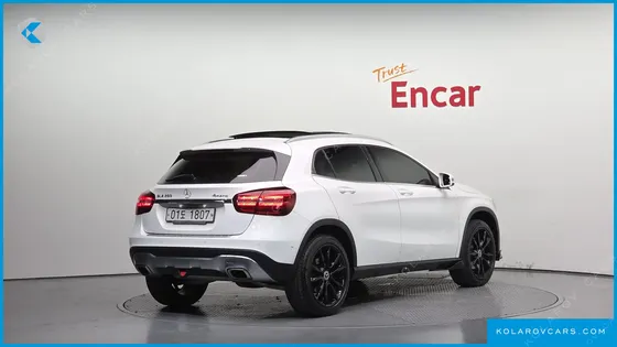 MERCEDES GLA-CLASS GLA250 4MATIC