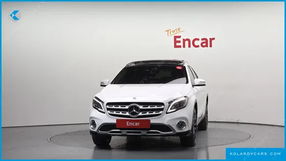 MERCEDES GLA-CLASS GLA250 4MATIC