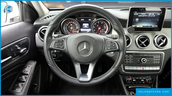 MERCEDES GLA-CLASS GLA250 4MATIC