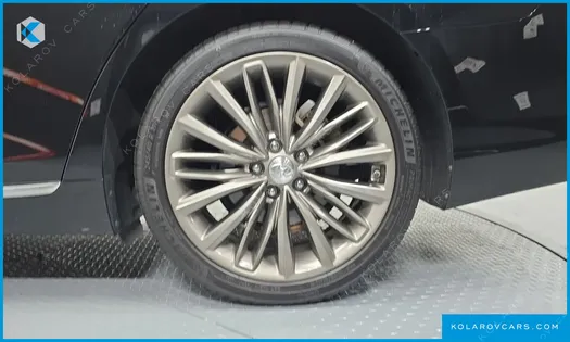 HYUNDAI GRANDEUR EXCLUSIVE