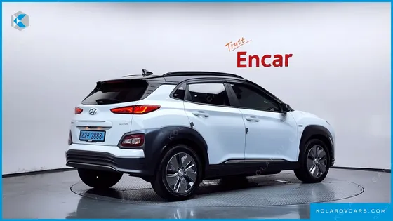 HYUNDAI KONA PREMIUM