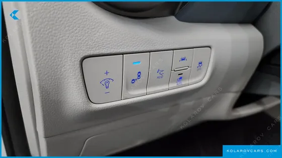 HYUNDAI KONA PREMIUM