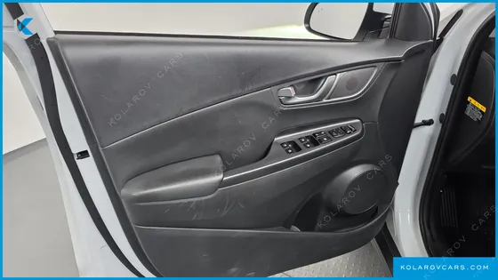 HYUNDAI KONA PREMIUM