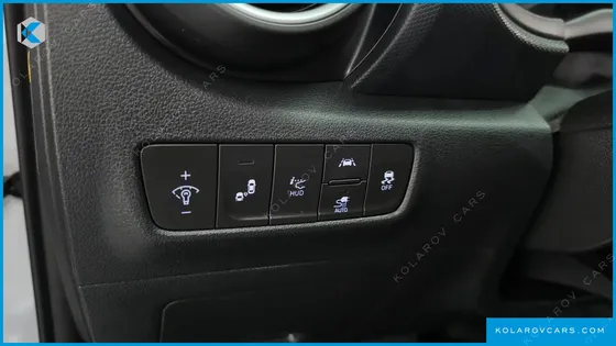 HYUNDAI KONA PREMIUM