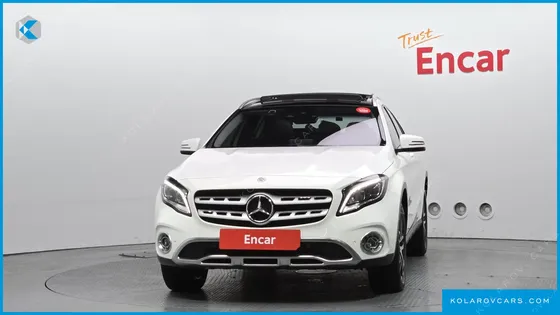 MERCEDES GLA-CLASS GLA220 PREMIUM