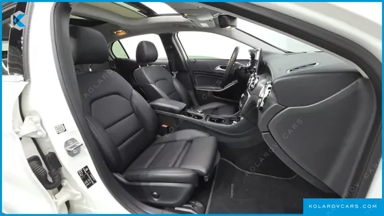 MERCEDES GLA-CLASS GLA220 PREMIUM