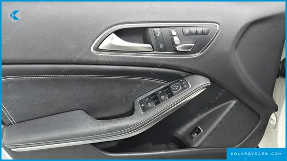 MERCEDES GLA-CLASS GLA220 PREMIUM