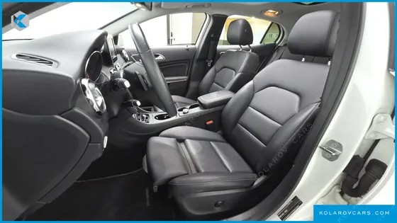 MERCEDES GLA-CLASS GLA220 PREMIUM