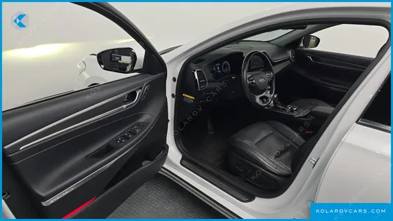 HYUNDAI GRANDEUR EXCLUSIVE