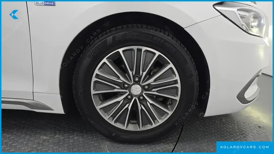 HYUNDAI GRANDEUR EXCLUSIVE