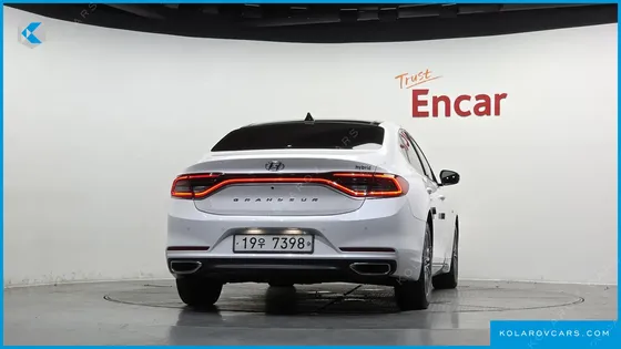 HYUNDAI GRANDEUR EXCLUSIVE