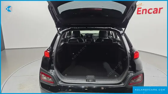 HYUNDAI KONA PREMIUM