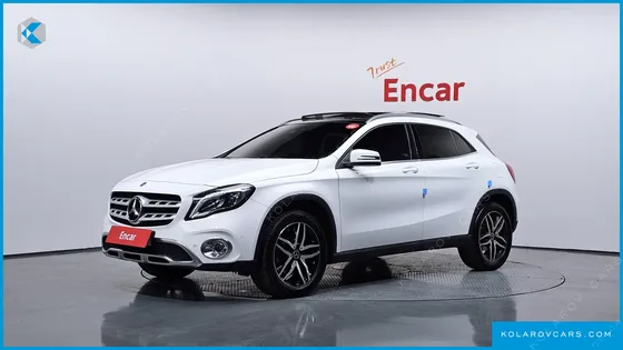 MERCEDES GLA-CLASS GLA220 PREMIUM