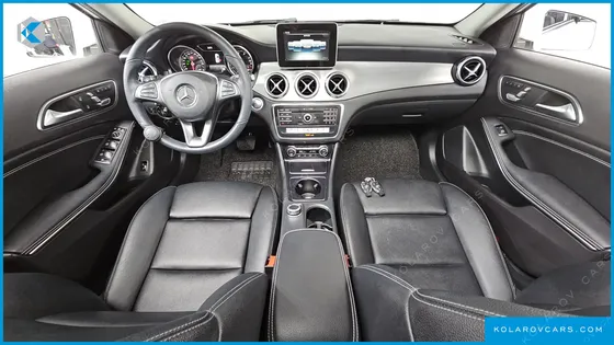 MERCEDES GLA-CLASS GLA220 PREMIUM