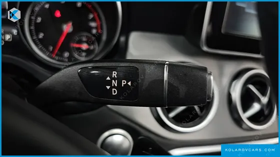 MERCEDES GLA-CLASS GLA220 PREMIUM