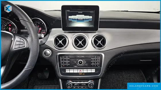 MERCEDES GLA-CLASS GLA220 PREMIUM