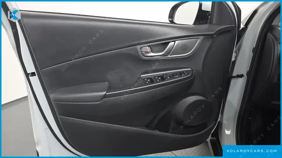 HYUNDAI KONA MODREN