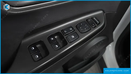 HYUNDAI KONA MODREN