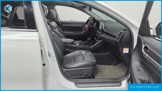 HYUNDAI GRANDEUR EXCLUSIVE