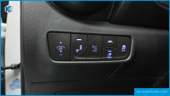 HYUNDAI KONA PREMIUM