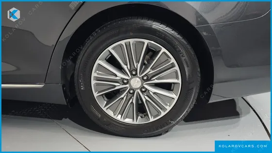 HYUNDAI GRANDEUR EXCLUSIVE