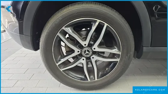 MERCEDES GLA-CLASS GLA220