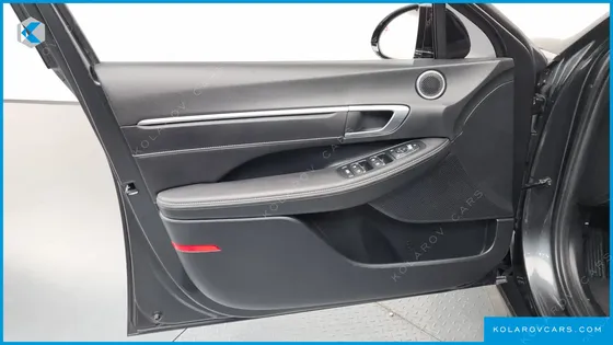 HYUNDAI SONATA 2.0