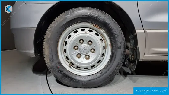 HYUNDAI STAREX 11-SEATER WAGON HVX
