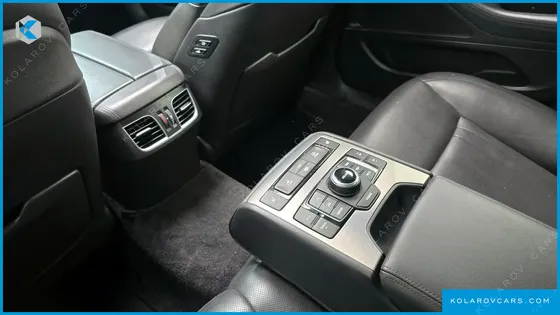 HYUNDAI GENESIS G330 PREMIUM AWD