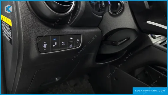 HYUNDAI KONA PREMIUM