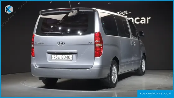 HYUNDAI STAREX 12-SEATER WAGON