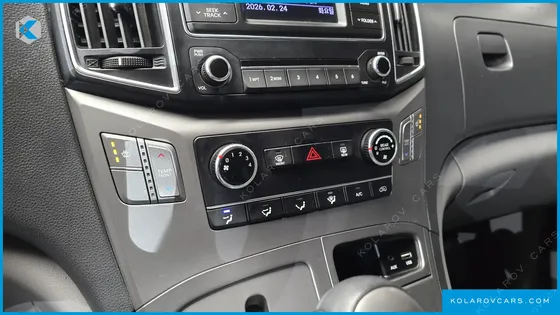 HYUNDAI STAREX 12-SEATER WAGON