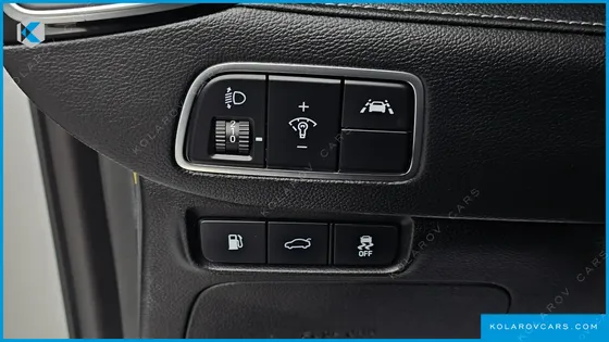 HYUNDAI GRANDEUR PREMIUM