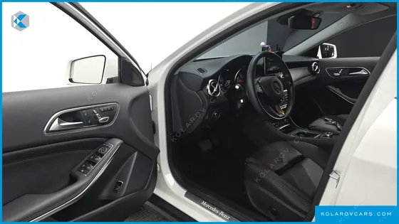 MERCEDES GLA-CLASS GLA220