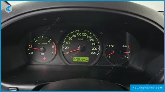 HYUNDAI STAREX 12-SEATER WAGON