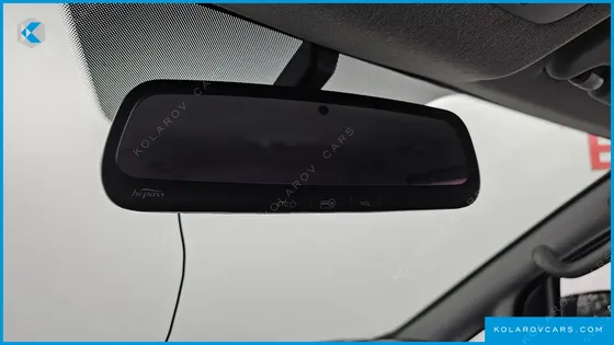 HYUNDAI STAREX 12-SEATER WAGON