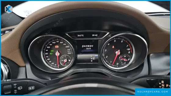 MERCEDES GLA-CLASS GLA220 PREMIUM