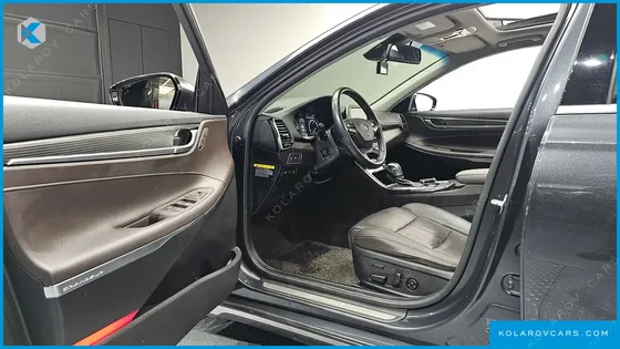 HYUNDAI GRANDEUR EXCLUSIVE
