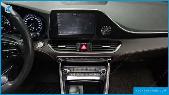 HYUNDAI GRANDEUR EXCLUSIVE