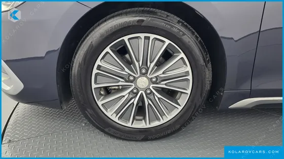HYUNDAI GRANDEUR EXCLUSIVE